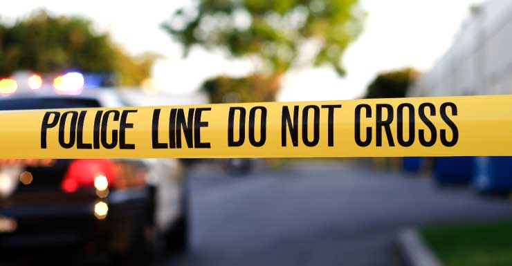 Adolescente é preso em conexão com tiroteio mortal em Naples Manor