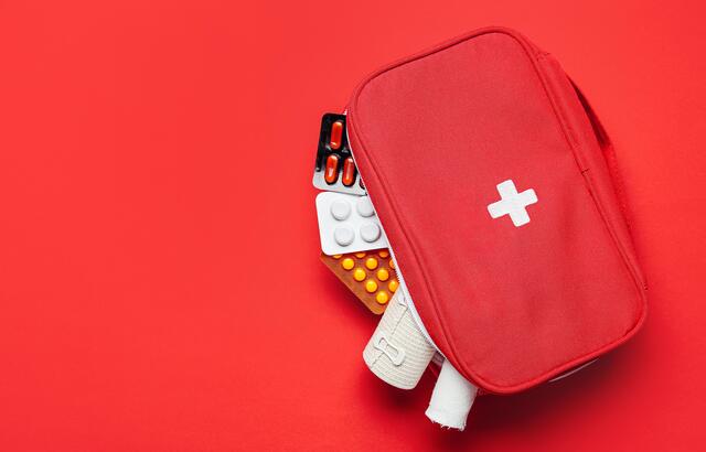 Adolescente fica ferida após objeto incendiário ser jogado em sua casa em Miami-Dade