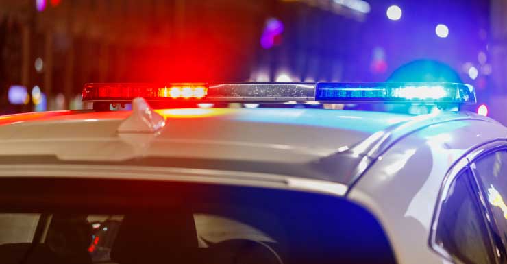 Policial de Lauderhill entre os 3 feridos em acidente com vários carros