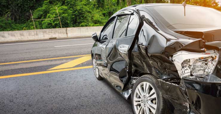 Você está em um estado crítico após ser atropelado por um carro na Busch Blvd. em Tampa