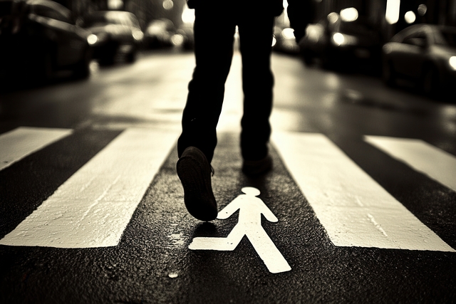 Homem caminhando na US 301 após acidente de carro é atropelado e morto no condado de Nassau: FHP