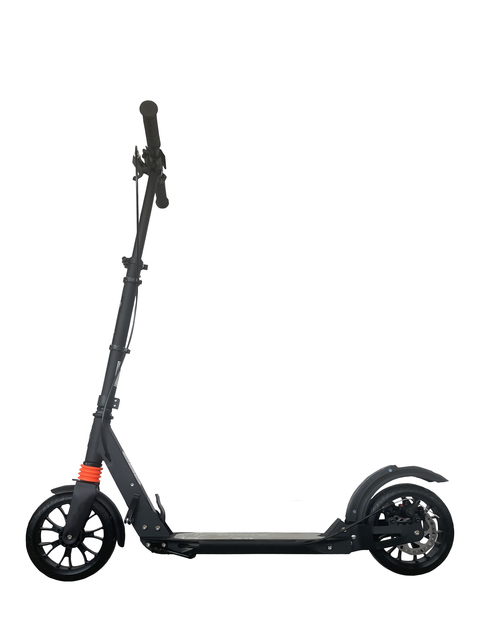 Motorista de scooter elétrica bate em caminhão de bombeiros de Pinellas, diz FHP
