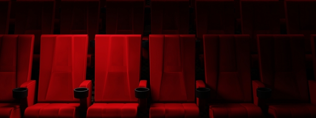Homem de Miami acusado de agredir gerente de teatro durante ensaio infantil