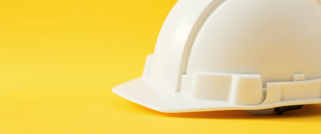 Operário hospitalizado após cair de andaimes de cinco andares em Fort Lauderdale