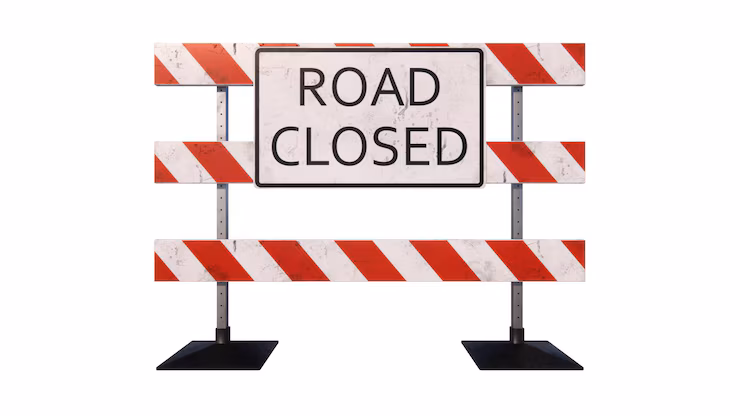 Acidente na rodovia Turnpike em direção ao sul congestiona o trânsito em West Palm Beach