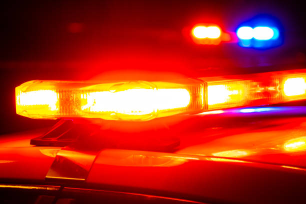 A polícia investiga um tiroteio em um complexo de apartamentos em Orlando, de acordo com as autoridades.