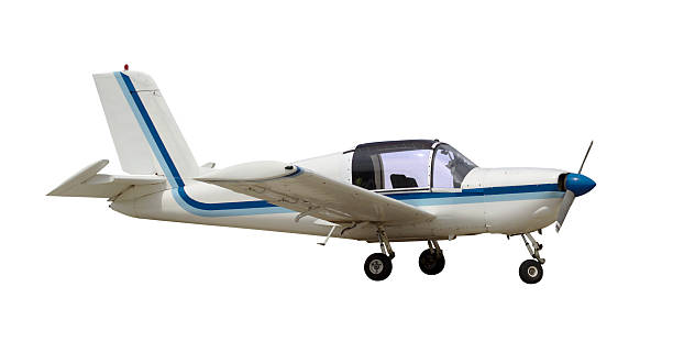 Avião roça carro com cinco pessoas a bordo antes de cair na Flórida