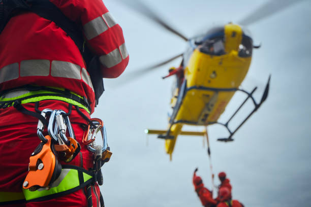 Duas mulheres foram transportadas para o hospital de helicóptero após um acidente na rodovia Palmetto Expressway