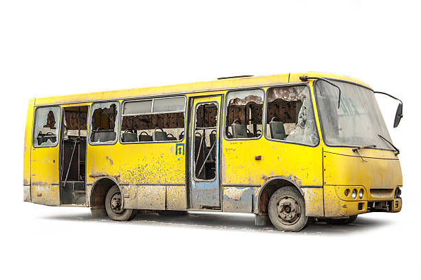 Ônibus turísticos pegam fogo nos arredores do Epic Universe em Orlando