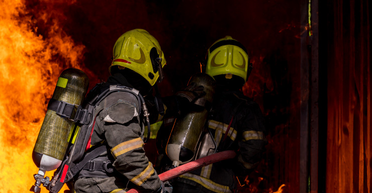 2 Animais de Estimação Morrem Após Incêndio em Garagem no SW de Miami-Dade Que Se Espalhou para Casa Vizinha