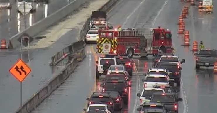 Acidente na Florida Turnpike sentido sul em Greenacres causa congestionamento de quatro milhas