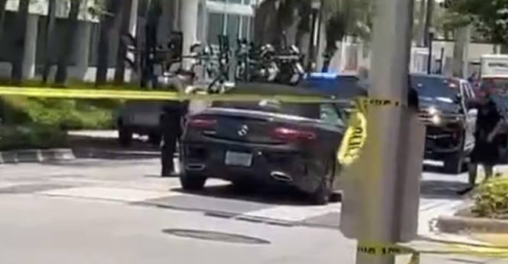 Condutor de patinete morre após avançar sinal vermelho e colidir com veículo em cruzamento de South Beach