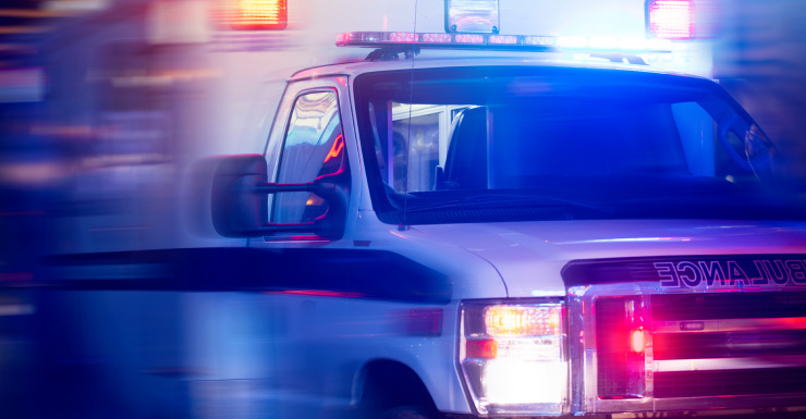 Criança é atingida por bala perdida enquanto dormia em apartamento no noroeste de Miami-Dade