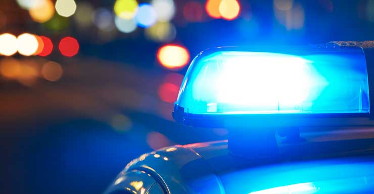 Dois são presos após roubo violento em Tice deixar homem ferido e hospitalizado.