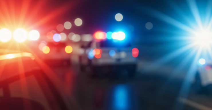 Homem de Cape Coral é preso, acusado de dirigir embriagado e quase atingir policiais durante abordagem