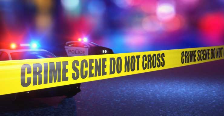 Homem é encontrado baleado em garagem de condomínio em Lauderhill.