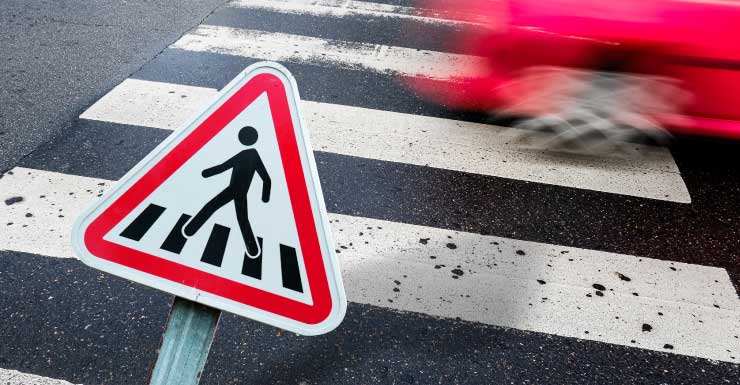 Motorista é acusado de homicídio culposo por dirigir embriagado após atropelar pedestre em Leesburg