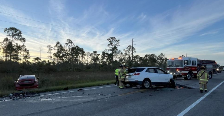 2 mortos após colisão entre dois veículos na SR-31 com Bermont Rd.