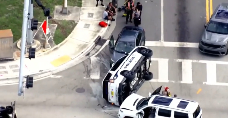 Acidente envolvendo policial em Fort Lauderdale causa fechamento de faixas; bom samaritano que ajudou o oficial fala sobre o ocorrido