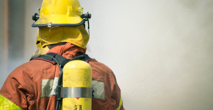 Baterias de íon-lítio podem ter causado incêndio em residência em Spring Hill