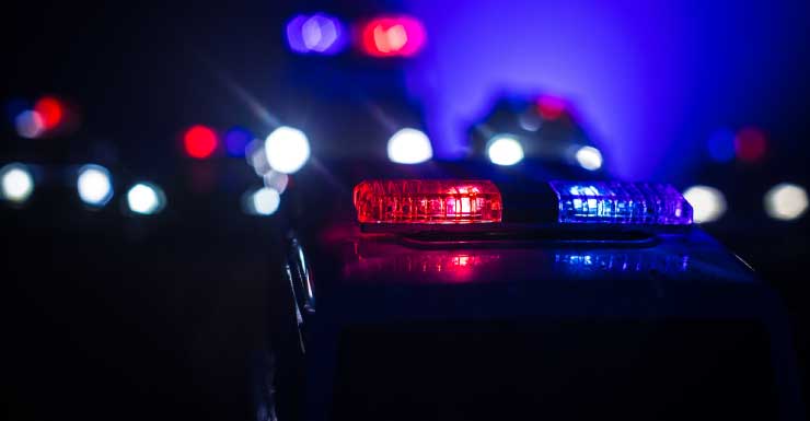 Detetives do MDSO buscam motoristas em atropelamentos com fuga separados em Miami-Dade que deixaram 2 mortos