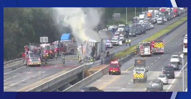 I-75 sentido sul fechada em Sumter County devido a incêndio em caminhão semi-reboque HCFR