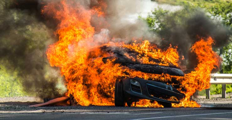 Incêndio em carro causa congestionamento no horário de pico na I-295 perto da San Jose Blvd