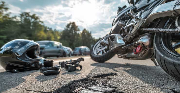 Motociclista morre após colisão com caminhonete em Lauderdale Lakes