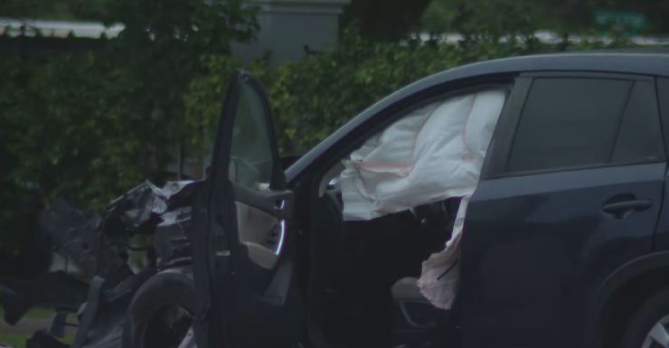 Policial de Pembroke Pines fica ferido em acidente envolvendo 3 veículos