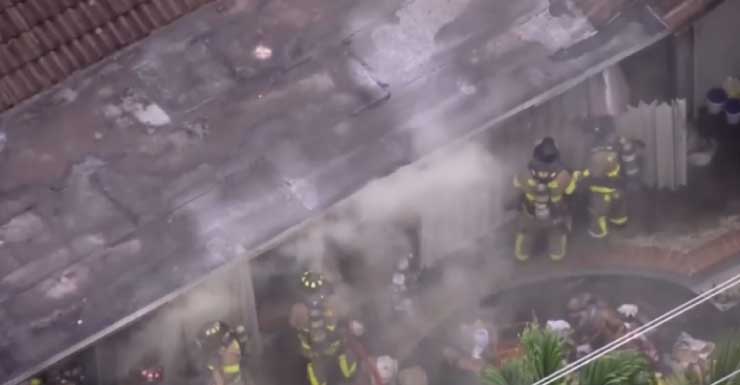 Bombeiros apagam incêndio em residência no nordeste de Miami-Dade
