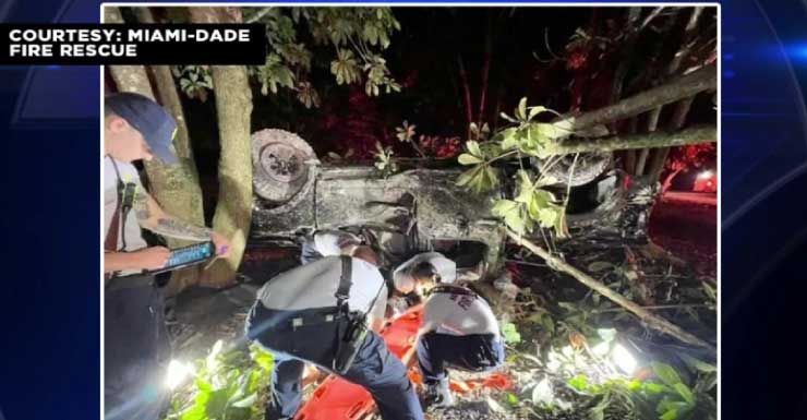 Duas pessoas hospitalizadas após capotamento em Southwest Miami-Dade