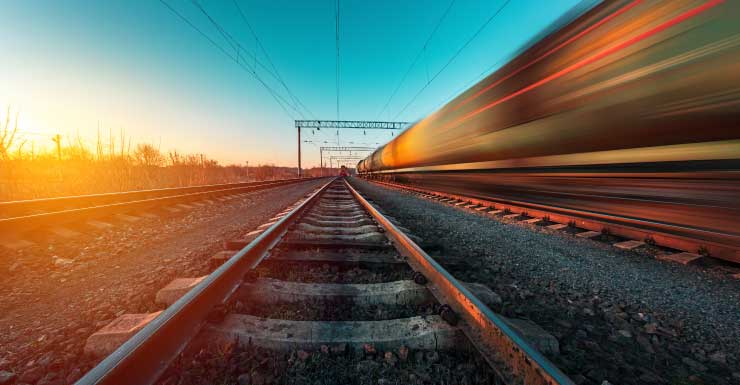 Duas pessoas morrem após serem atingidas por trem em Little Haiti