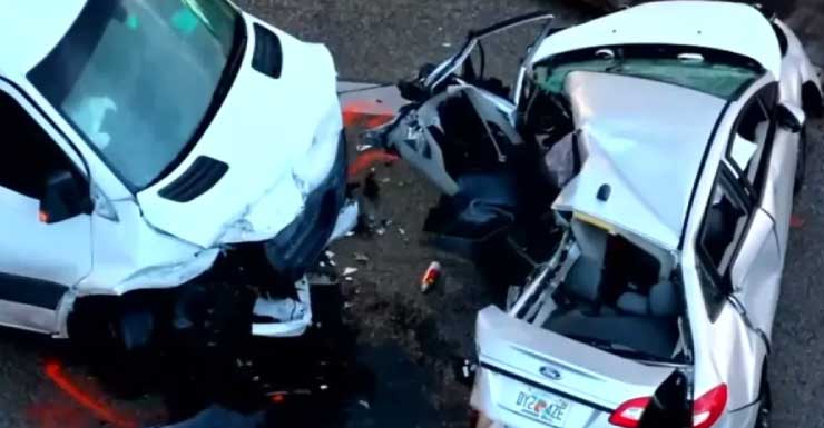 Homem morre em acidente que fechou a I-95 Sul em Deerfield Beach, segundo Patrulha Rodoviária da Flórida