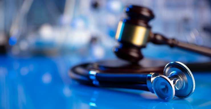 Irmãos de Orlando são acusados de operar consultório odontológico falso, causando infecções e desfiguração