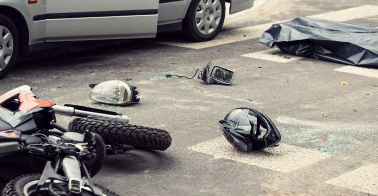 Motociclista morre após acidente em Auburndale; polícia investiga