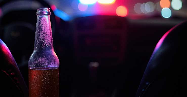 Mulher de Chipley é acusada de DUI após acidente com UTV que deixou passageira gravemente ferida