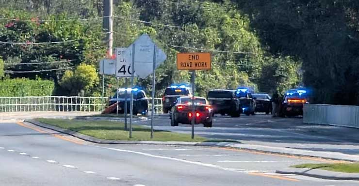 Narcoossee Road é fechada perto de St. Cloud após acidente fatal com quatro veículos, diz a Patrulha Rodoviária da Flórida