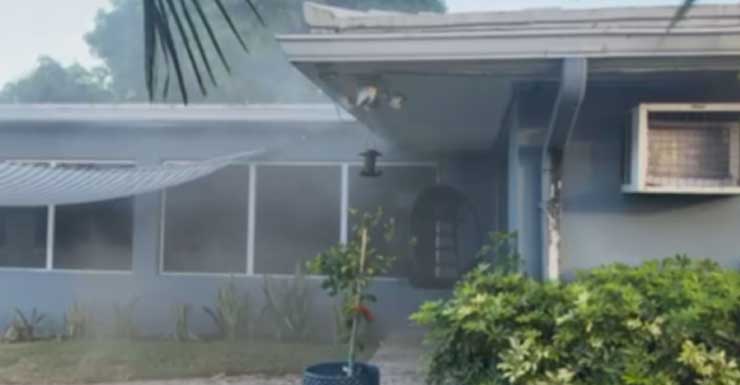 Pai, filho e cachorro escapam de incêndio em casa em Fort Lauderdale