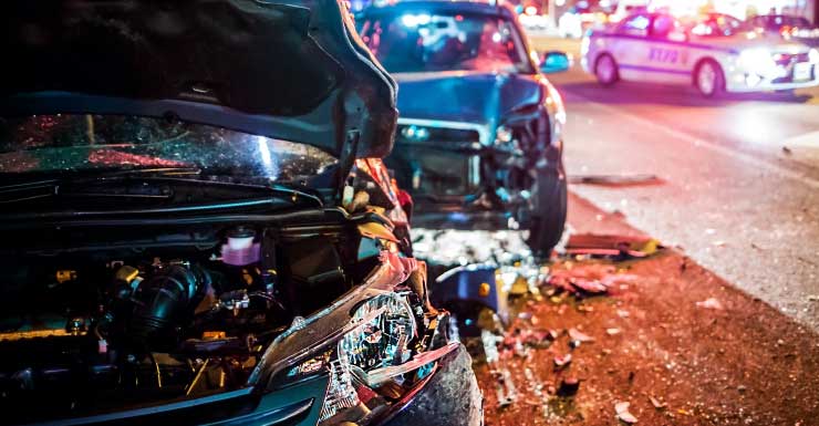 Um morto e dois em estado crítico após colisão frontal em Marion County