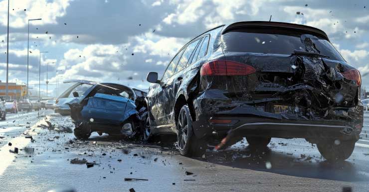 Acidente com vários veículos causa congestionamento na I-4 sentido leste em Osceola County