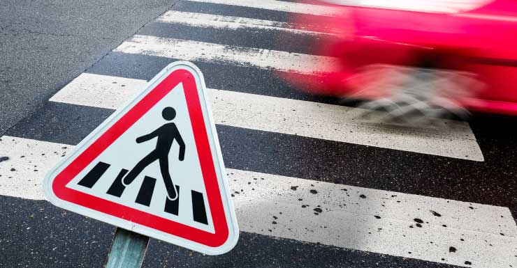 CONDADO DE PASCO Homem de 86 anos de Zephyrhills morre atropelado ao atravessar a US-301