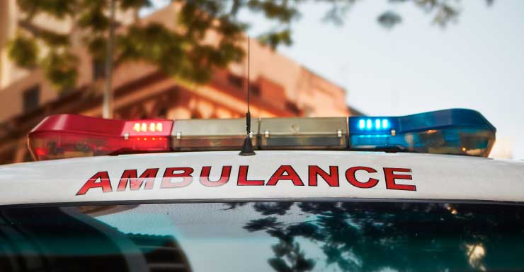 Criança de 2 anos é atropelada e morta por caminhonete em Dade City