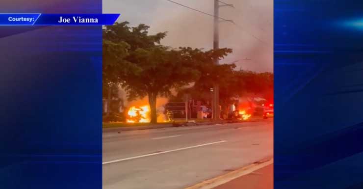 Pelo menos dois carros pegam fogo após colisão em Miami Gardens