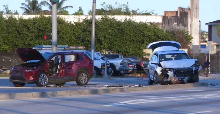 Um morto e duas mulheres em condição estável após acidente em NW Miami-Dade