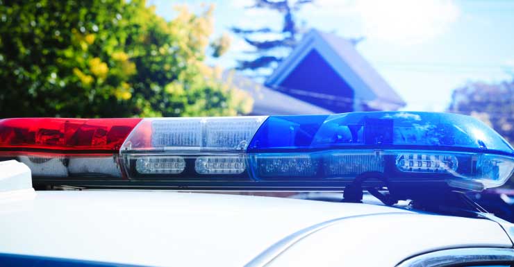Acidente com fuga em Lillian Highway, no Condado de Escambia, leva vítima ao hospital