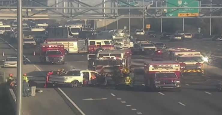 Acidente envolvendo vários veículos bloqueia a Florida’s Turnpike no Condado de Osceola