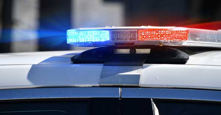 Homem de North Miami é acusado de atacar colega de quarto com facão e garrafa de álcool no Natal