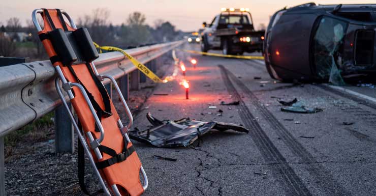 Homem de Orange Park morre após SUV capotar na Doctors Lake Drive, segundo a FHP