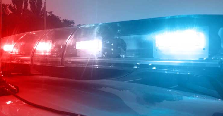 Homem é preso após ameaçar família com faca em desentendimento doméstico, dizem agentes de Volusia.