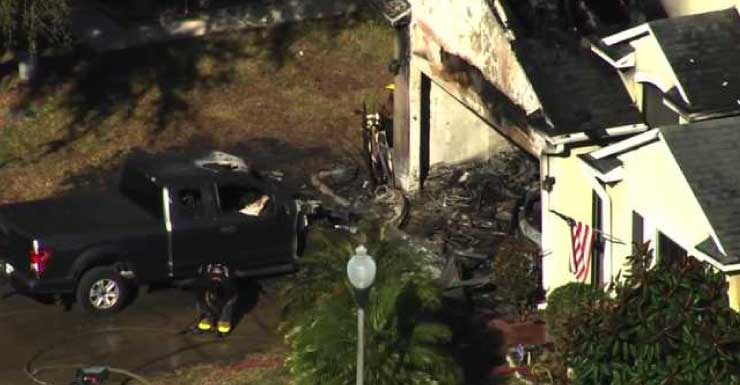Incêndio danifica casa em Davenport